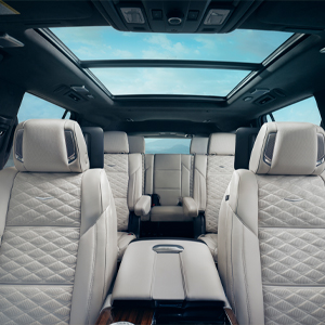 cadillac エスカレード 2026 ESCALADE 内装 - サンルーフ
