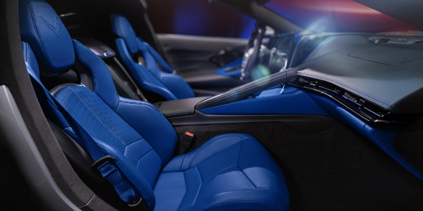 chevrolet コルベット 2026 CORVETTE 内装 - 助手席から見た前席