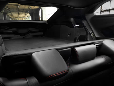 dodge チャージャー 2027 CHARGER - ハッチバック式ラゲッジ&可倒式リアシート