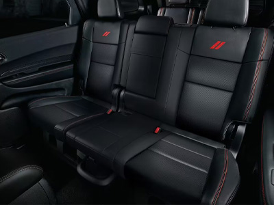 dodge デュランゴ 2026 DURANGO - 最大7名乗車可能な3列シート