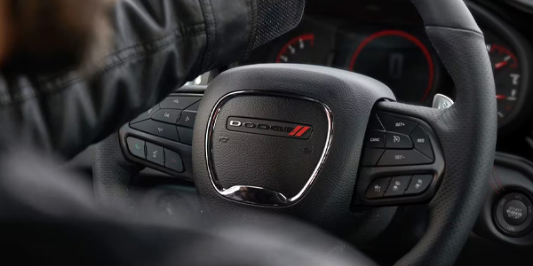 dodge デュランゴ 2026 DURANGO 内装 - ステアリング