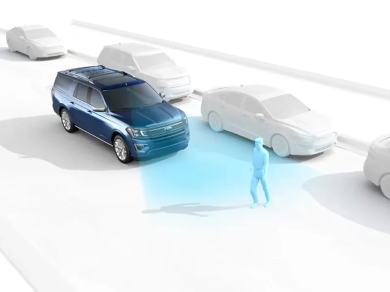 Pre-Collision Assist with AEB