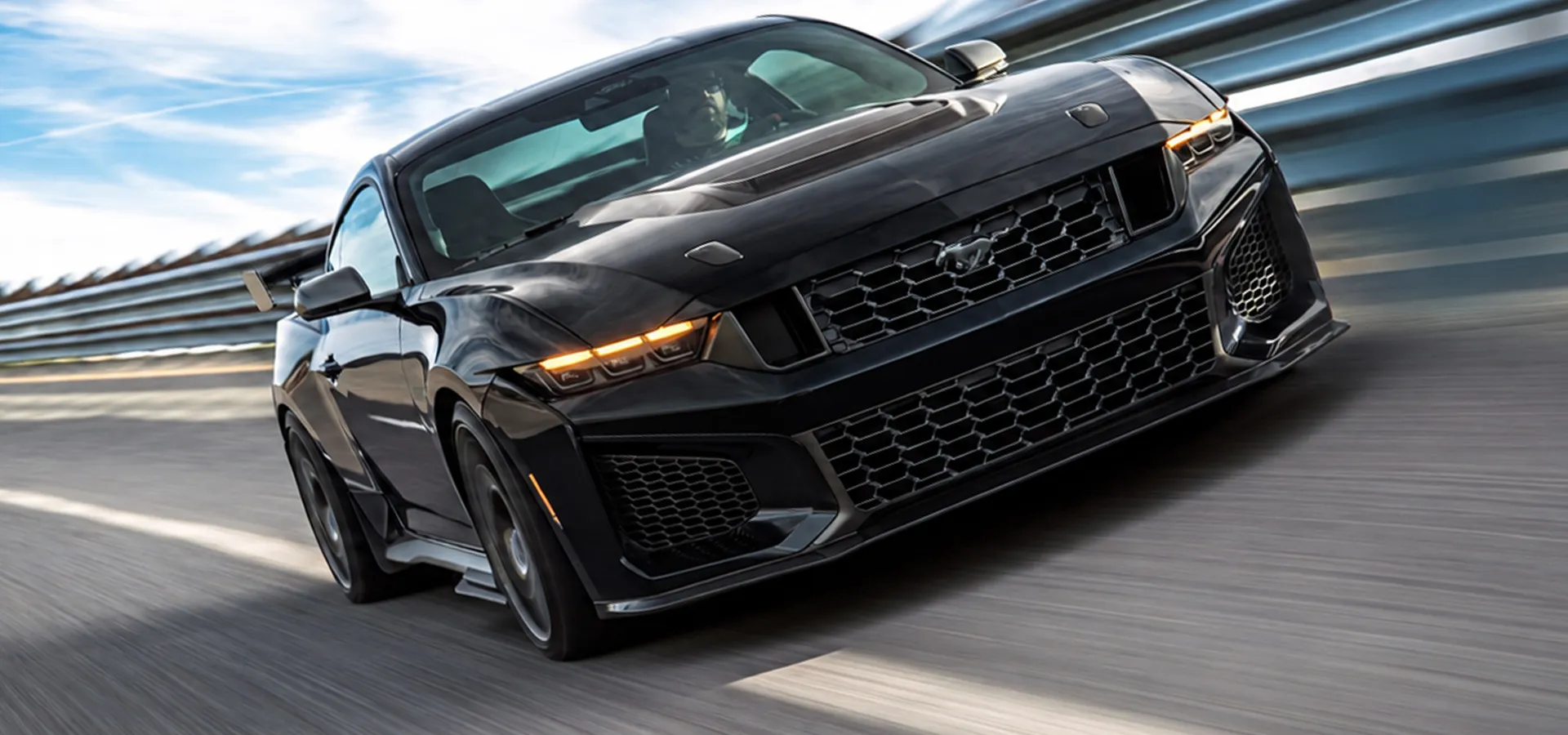 2026 FORD MUSTANG DARK HORSE SC