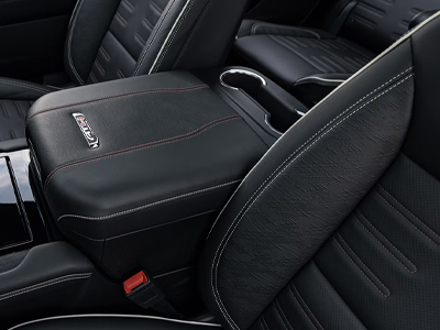 gmc ユーコン/ユーコンXL 2025 YUKON/YUKON XL - パーフォレーテッドレザーシート