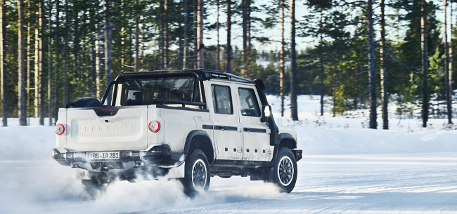 ineos グレナディア 2026 GRENADIER 安全機能