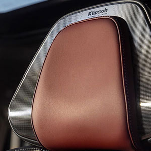 infiniti QX80 2026 QX80 内装 - ヘッドレスト-オーディオ