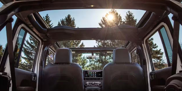 jeep ラングラー モアブ392 2026 WRANGLER 内装 - 12.3インチモニター