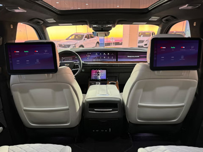 cadillac エスカレード 2025 ESCALADE - リアシートエンターテイメントシステム