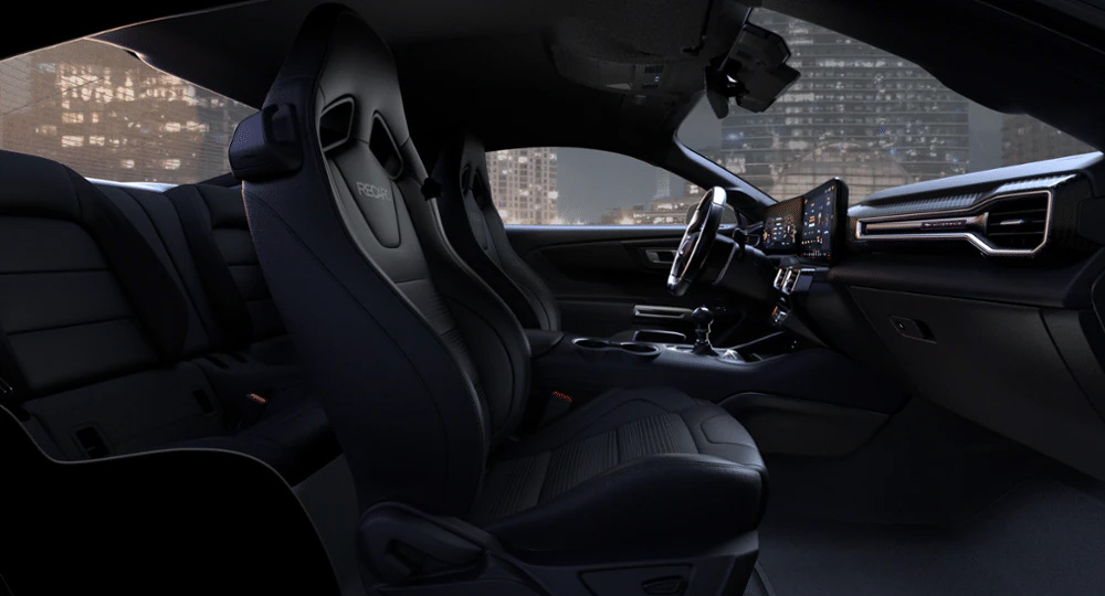 2024 ford マスタング インテリアカラー/内装色 レカロブラックオニキスレザートリムシート(OP)(エコブーストプレミアム/GTプレミアム)
